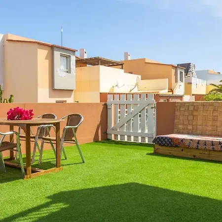 Apartment Garden House With Two Terraces *